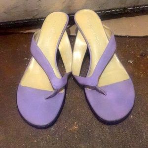 Small heeled purple sandals